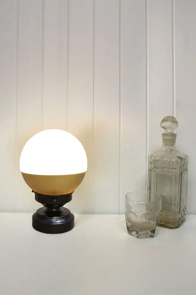 Crown Sphere Lamp