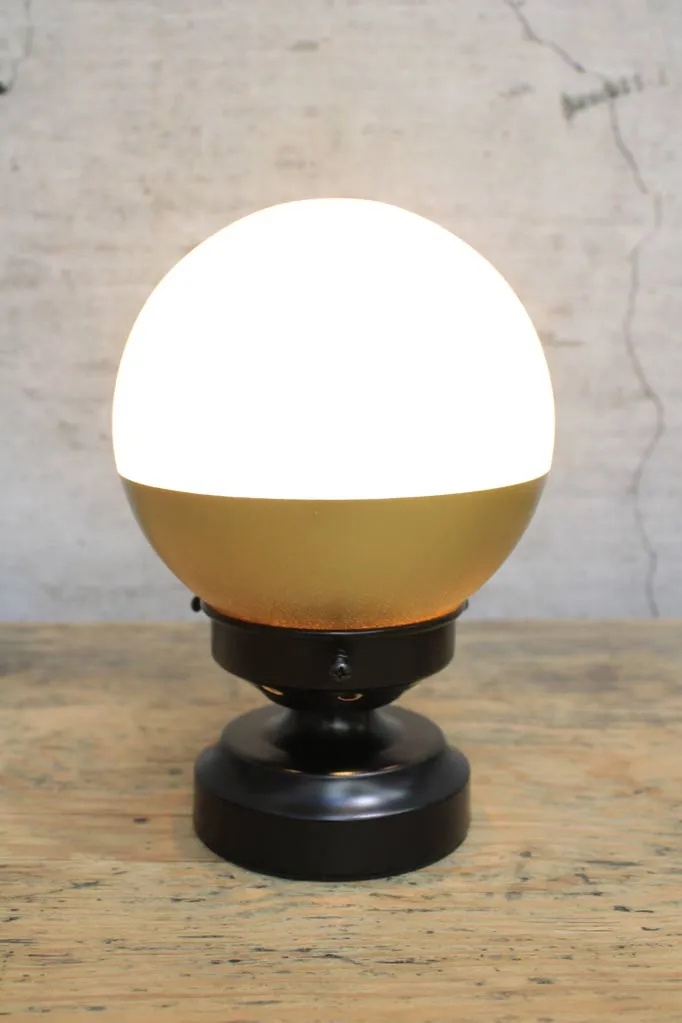 Crown Sphere Lamp