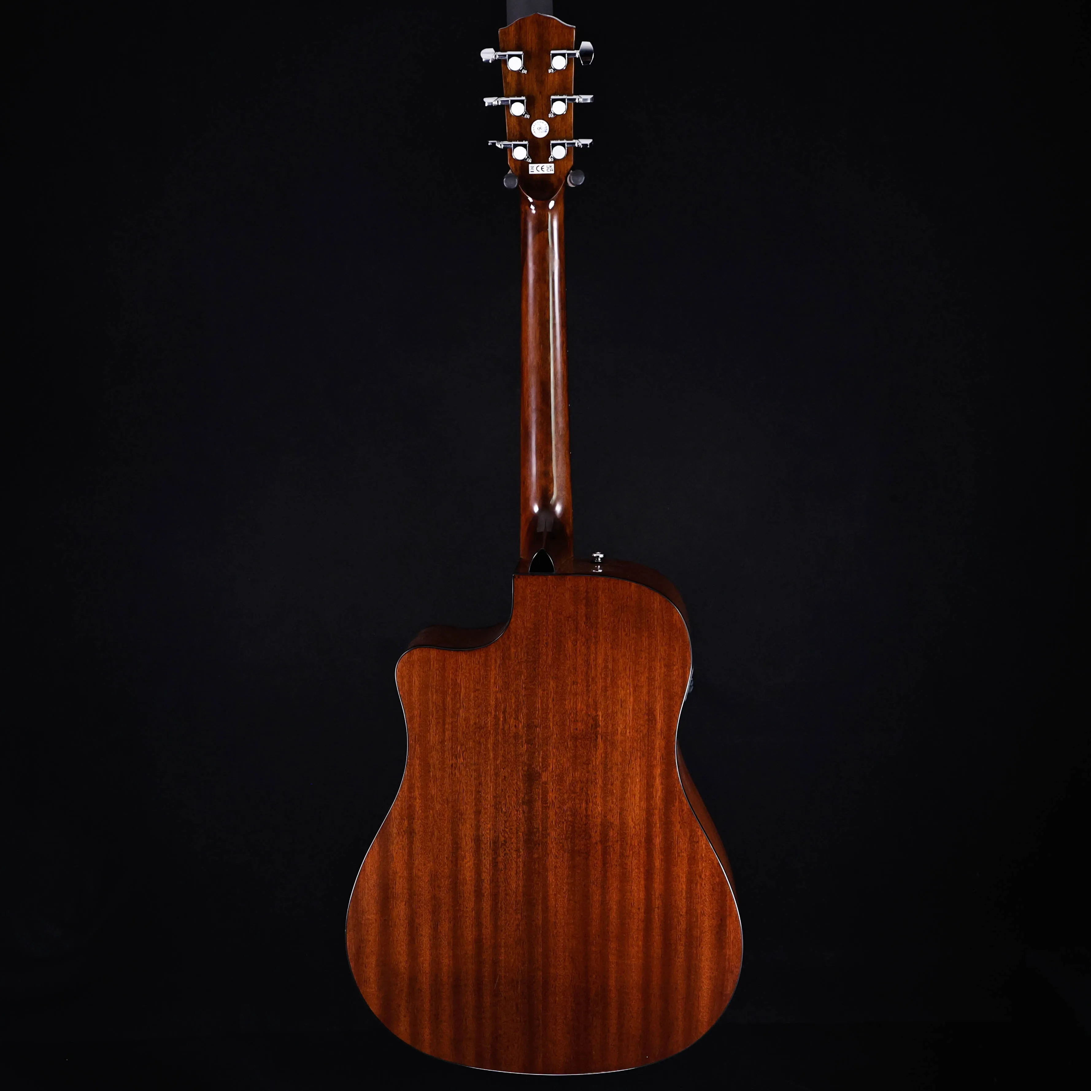 Fender CD-60SCE Dreadnought, Walnut Fb, Natural 4lbs 6.9oz