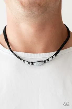 Paparazzi Accessories  - Extra Explorer #M10 Peg - Black Necklace